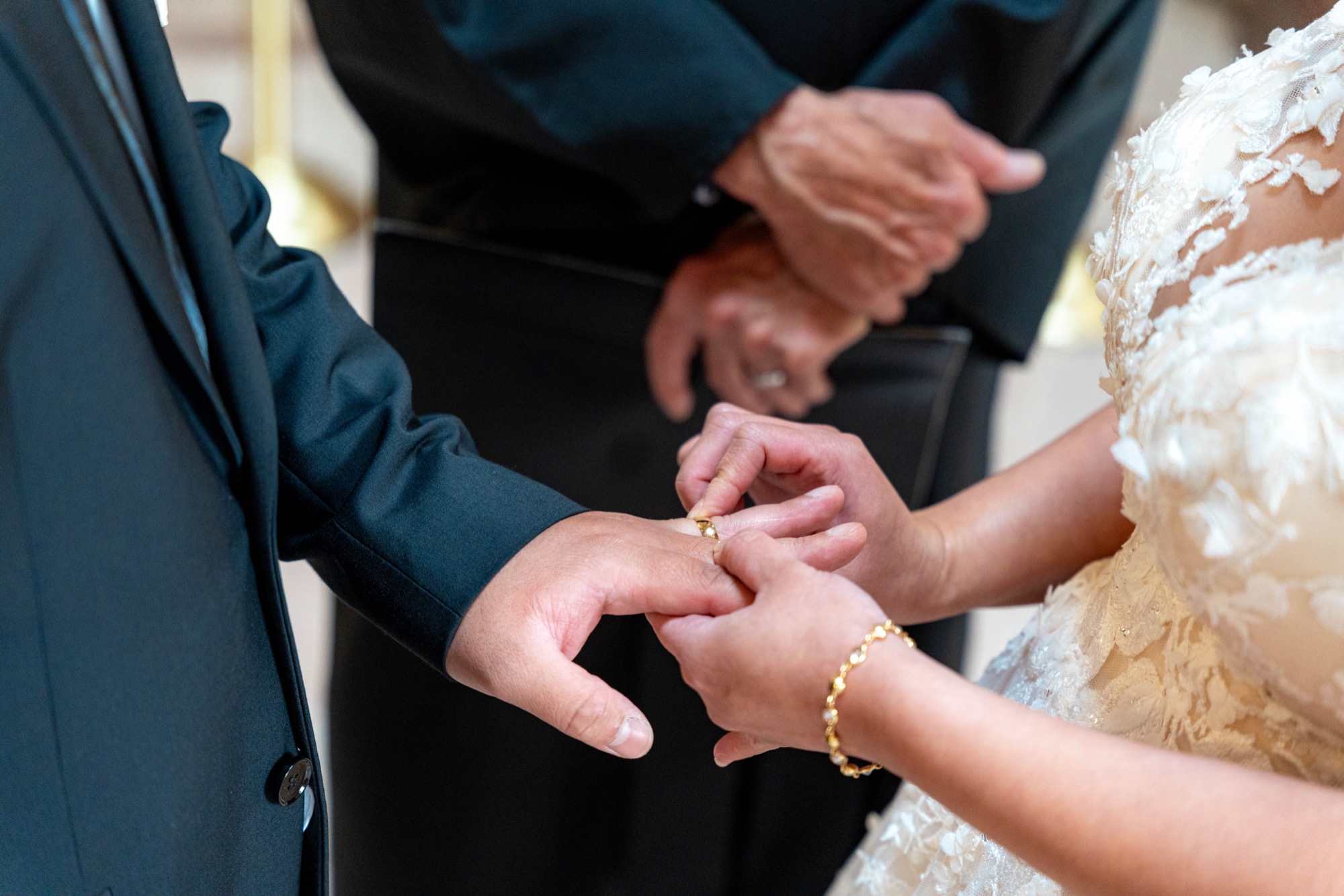 San Francisco City Hall wedding photo