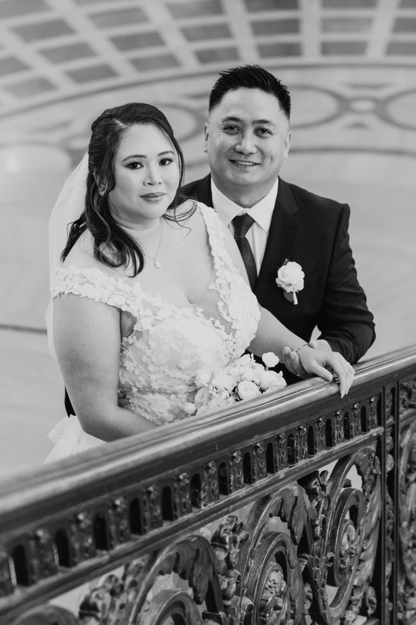 San Francisco City Hall wedding photo