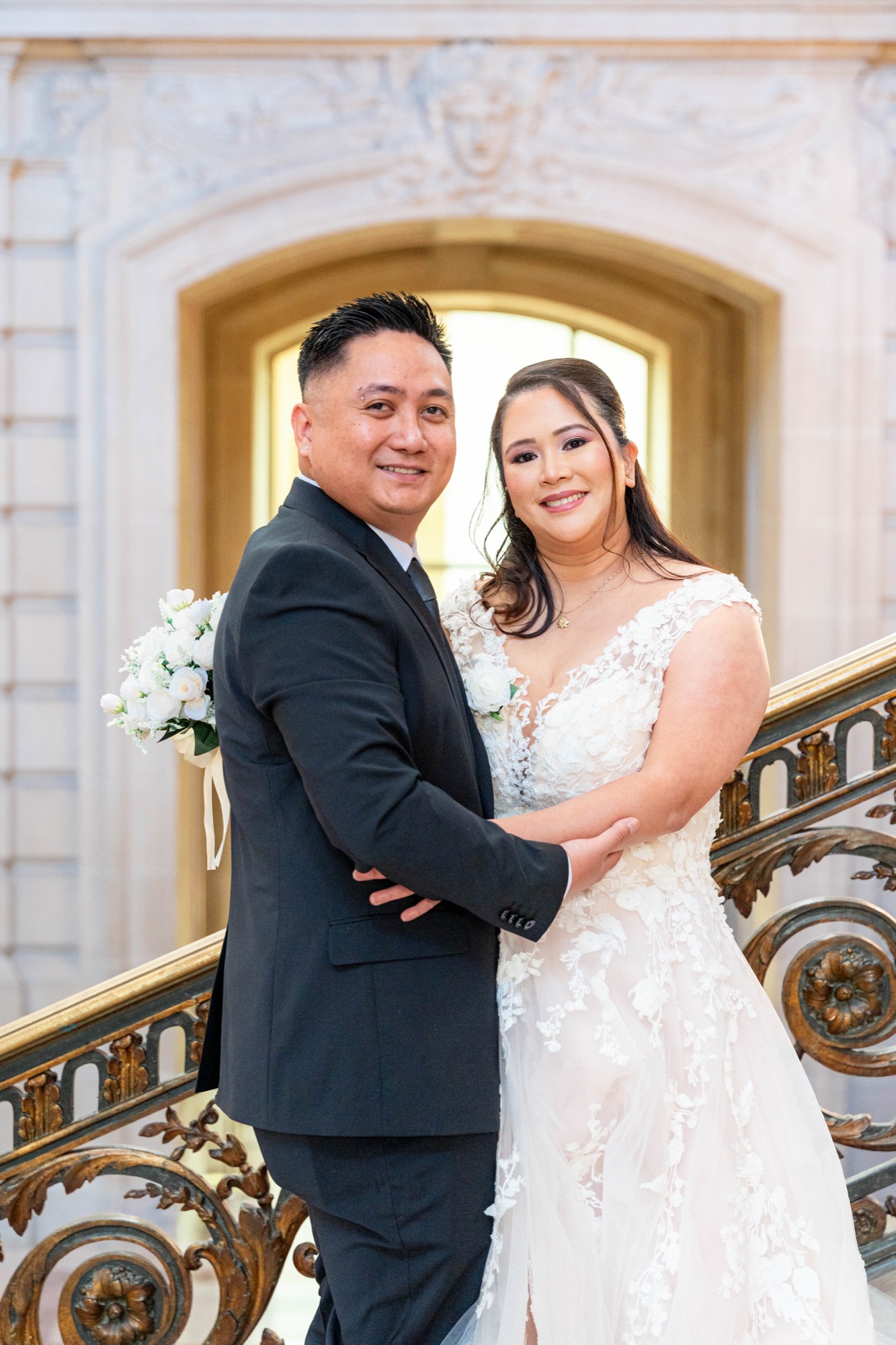 San Francisco City Hall wedding photo