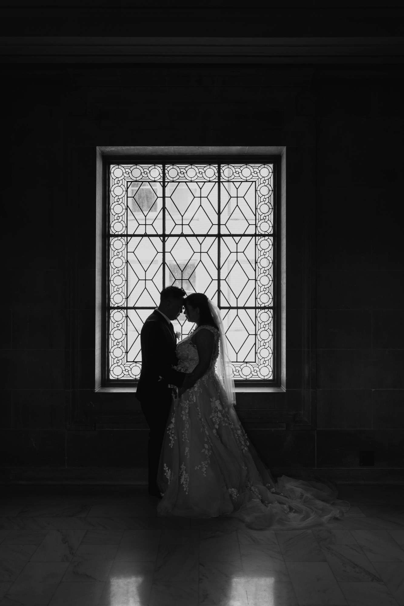 San Francisco City Hall wedding photo